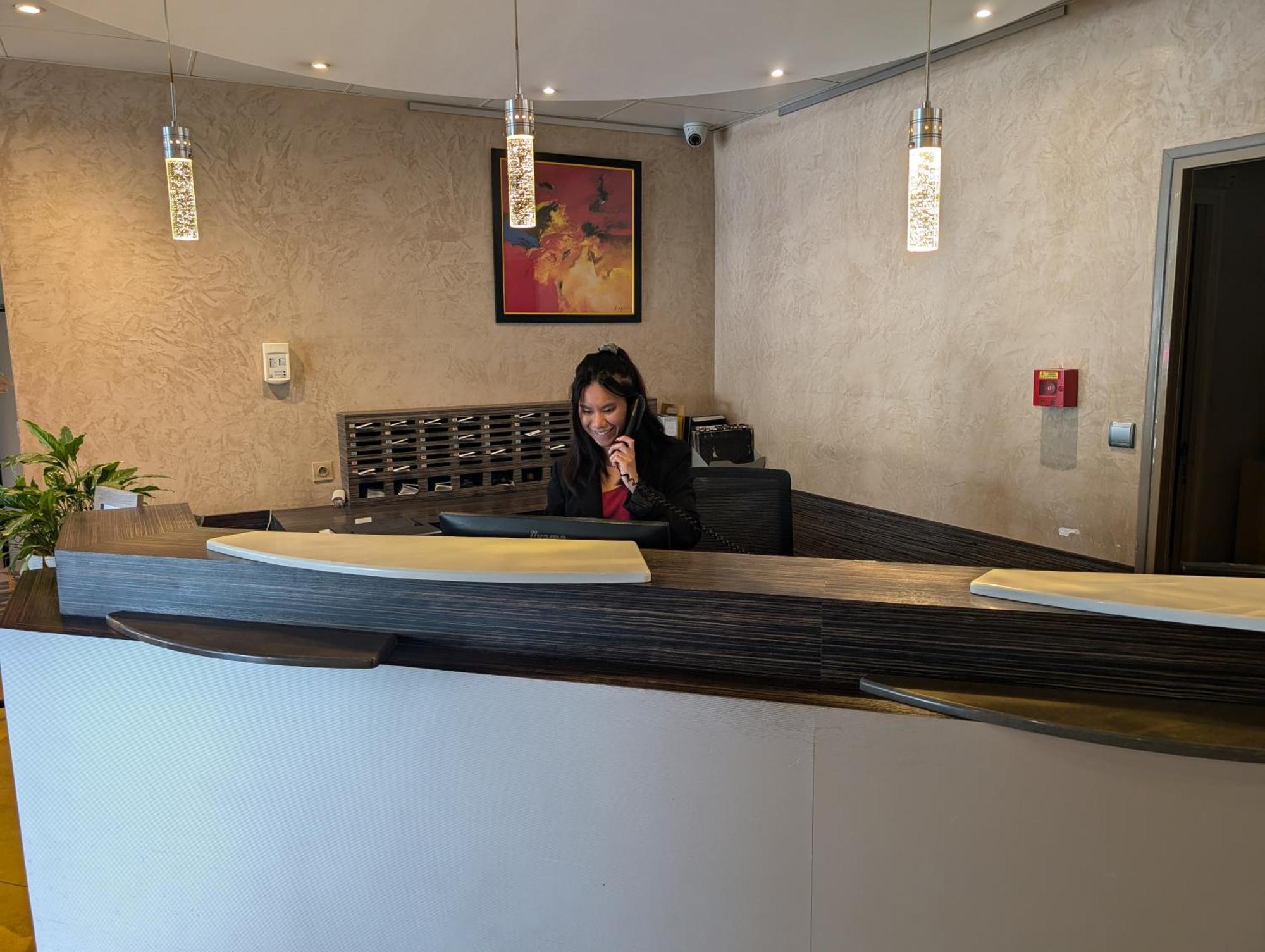 Hotel L'Hotan Portet-sur-Garonne Esterno foto