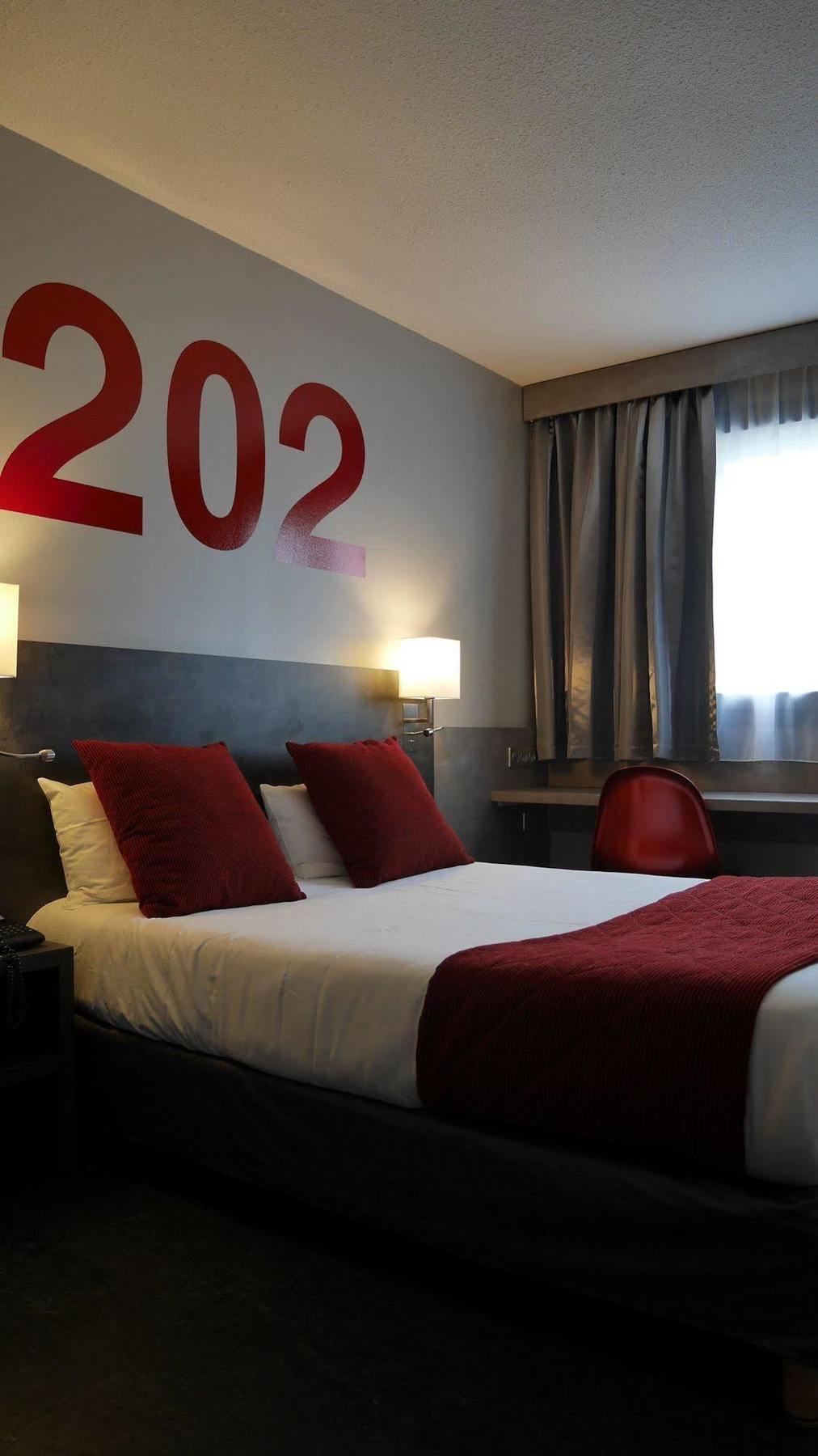 Hotel L'Hotan Portet-sur-Garonne Esterno foto