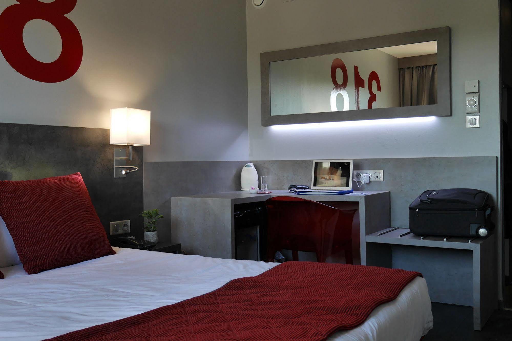 Hotel L'Hotan Portet-sur-Garonne Esterno foto