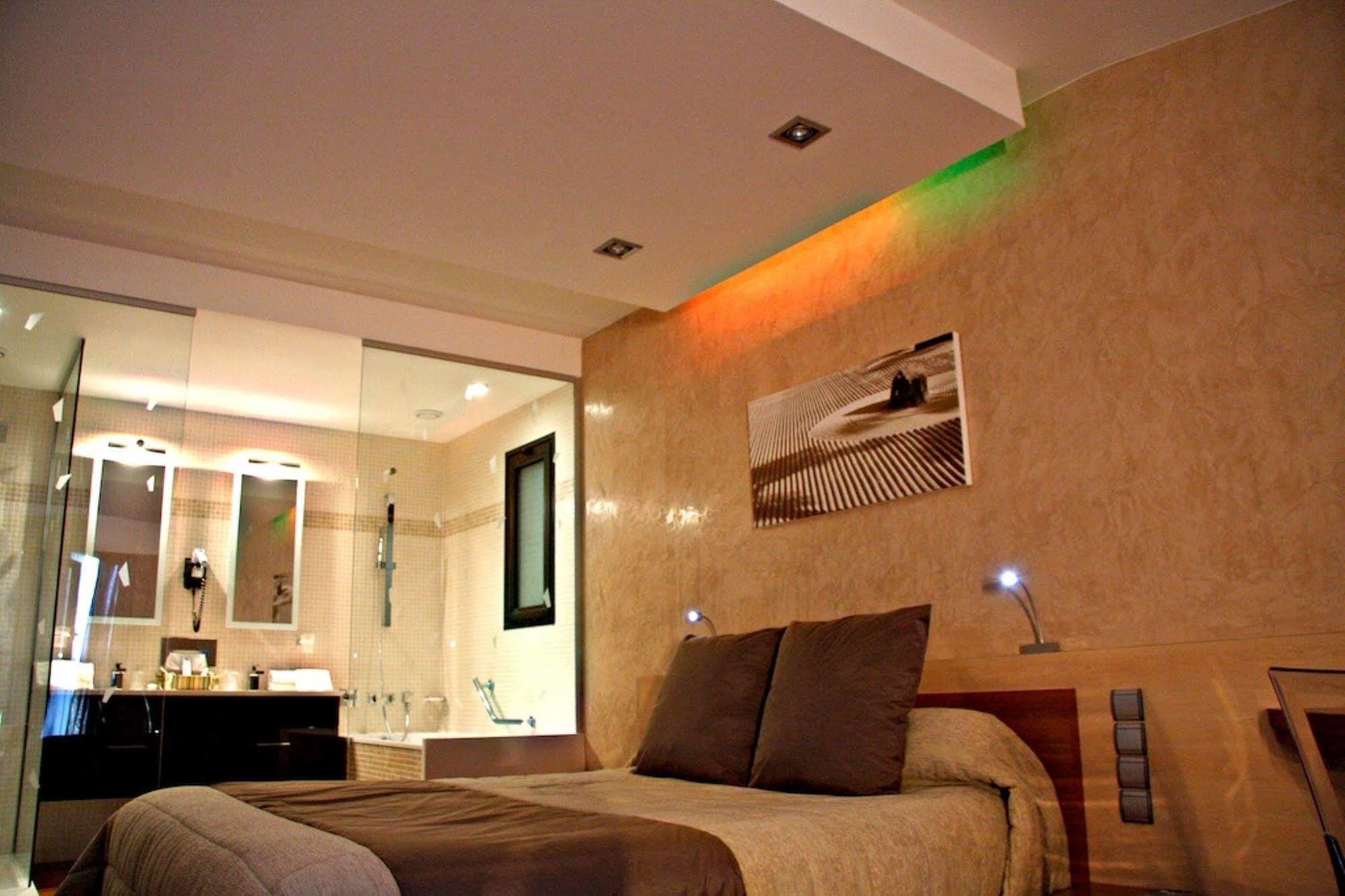 Hotel L'Hotan Portet-sur-Garonne Esterno foto